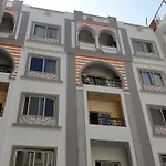 304 الشيراتون بلازا